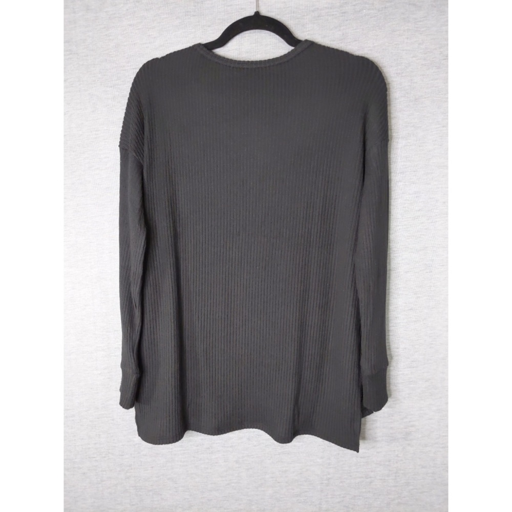 2x👯‍♀️Host Pick⚡️American Eagle Oversized V Neck Tee - Picture 3 of 16